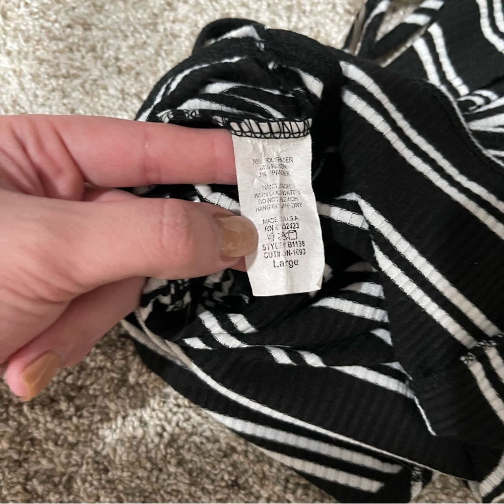 Striped Black and White Bodysuit - Picture 3 of 3